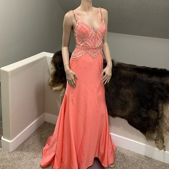 New Stunning Sequins & beads Fishtail Evening Dress - Picture 5 of 16